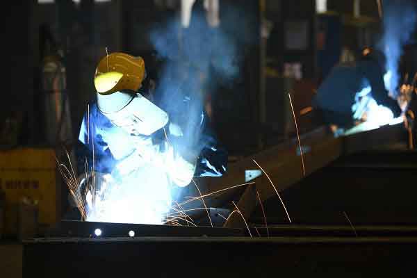 如何處理鋼結構加工成形中變形問題？